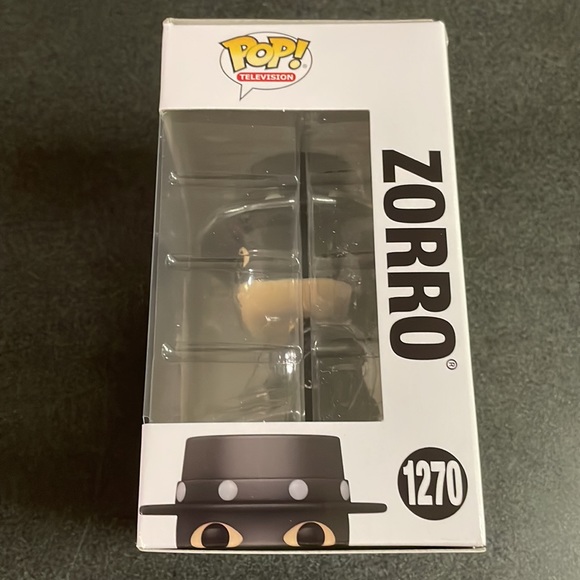 Pop! # 1270 Zorro - Picture 5 of 10